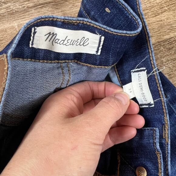 Madewell Cali-Demi Boot Jeans raw hem dark wash - Picture 4 of 8